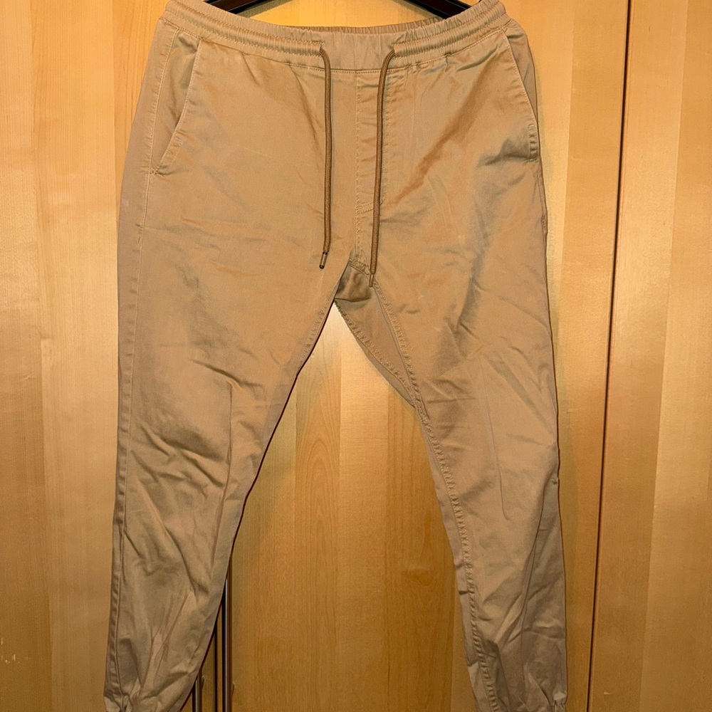 Men's Khaki Jogger Pants